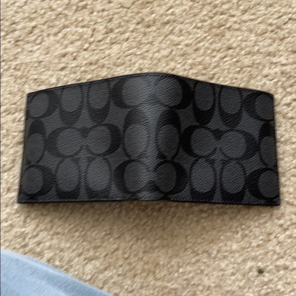 Coach Wallet - Picture 5 of 5